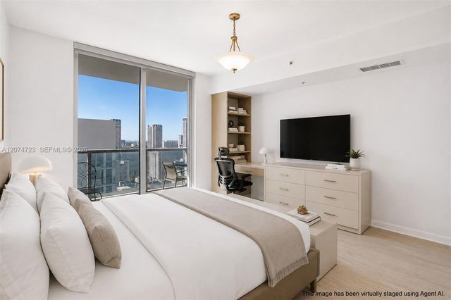 253 NE 2nd Street 3104, Miami, FL 33132