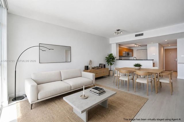 253 NE 2nd Street 3104, Miami, FL 33132