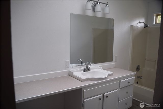 7317 Fairoaks Road SE, Olympia, WA 98513