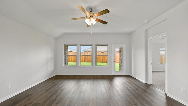 2067 Hearn Drive, Royse City, TX 75189