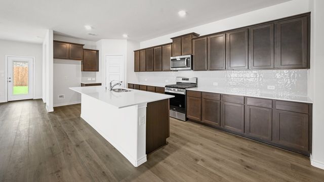 2067 Hearn Drive, Royse City, TX 75189