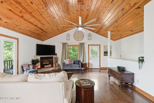 380 Bear Trail, Murphy, NC 28906