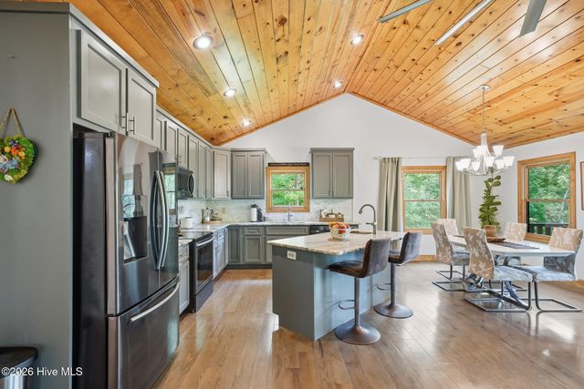 380 Bear Trail, Murphy, NC 28906
