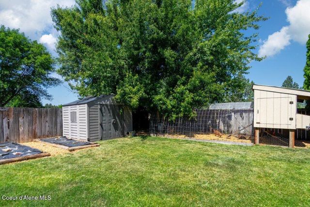 3740 W Highwater DR, Post Falls, ID 83854