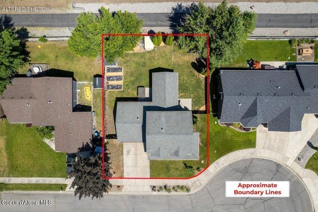 3740 W Highwater DR, Post Falls, ID 83854