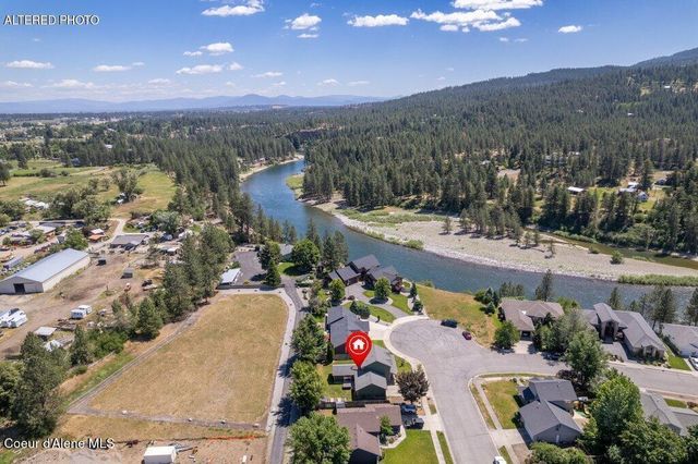 3740 W Highwater DR, Post Falls, ID 83854