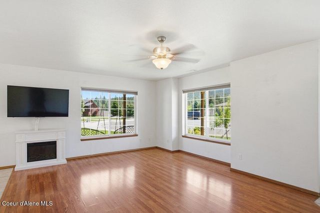 3740 W Highwater DR, Post Falls, ID 83854