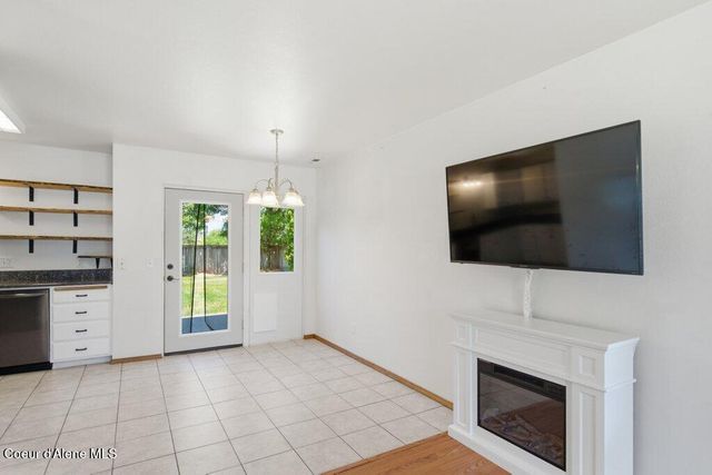 3740 W Highwater DR, Post Falls, ID 83854