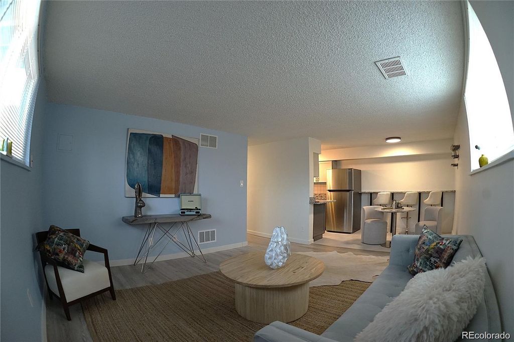 7335 E Quincy Avenue 104, Denver, CO 80237