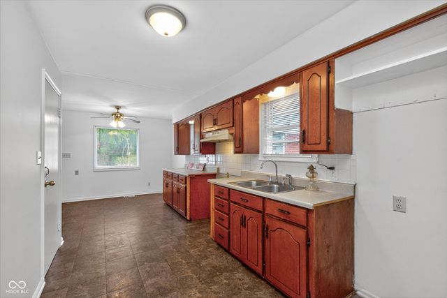 1030 W 37th Street, Indianapolis, IN 46208