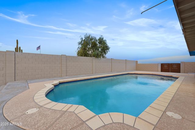 5001 N TUTHILL Road, Litchfield Park, AZ 85340