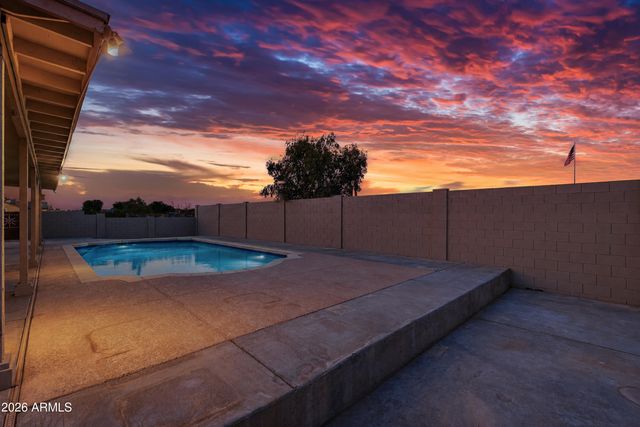 5001 N TUTHILL Road, Litchfield Park, AZ 85340