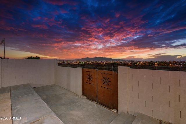 5001 N TUTHILL Road, Litchfield Park, AZ 85340