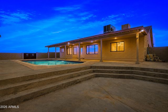 5001 N TUTHILL Road, Litchfield Park, AZ 85340