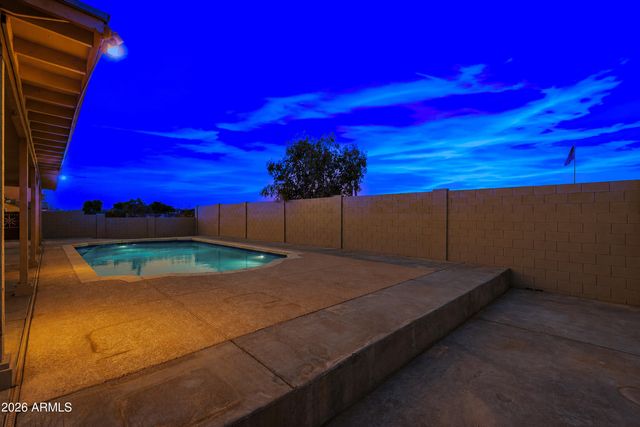 5001 N TUTHILL Road, Litchfield Park, AZ 85340