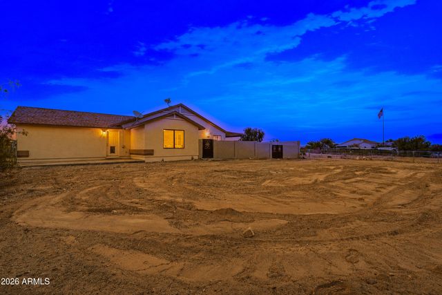 5001 N TUTHILL Road, Litchfield Park, AZ 85340