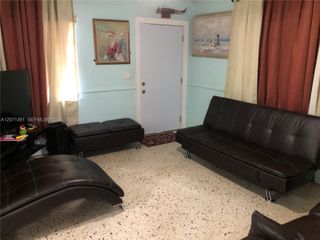 905 SW 9th Avenue 905, Miami, FL 33130