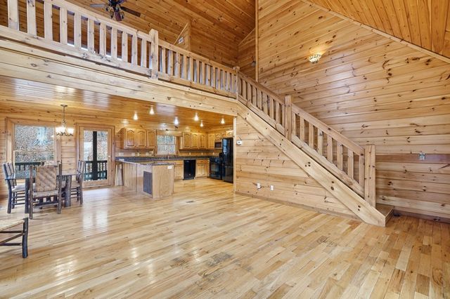 648 Stuart Mountain Road, Mineral Bluff, GA 30559