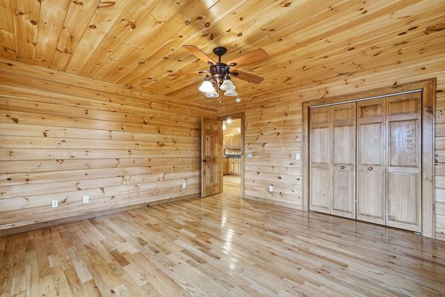 648 Stuart Mountain Road, Mineral Bluff, GA 30559