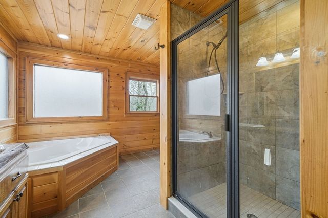 648 Stuart Mountain Road, Mineral Bluff, GA 30559