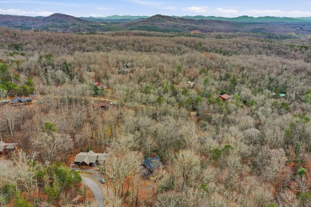 648 Stuart Mountain Road, Mineral Bluff, GA 30559