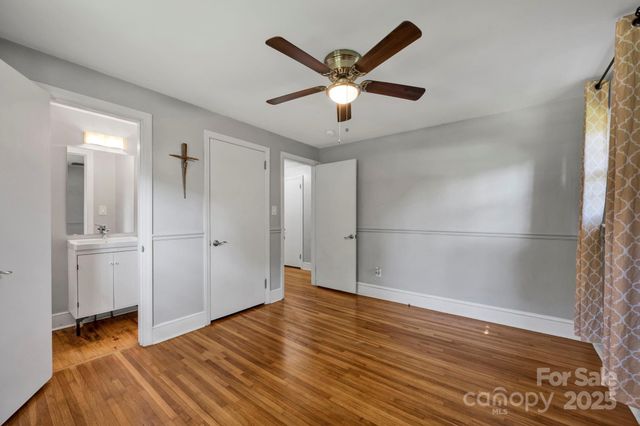 134 Birchwood Drive, Charlotte, NC 28214