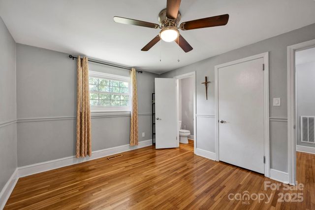 134 Birchwood Drive, Charlotte, NC 28214