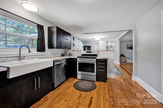 134 Birchwood Drive, Charlotte, NC 28214