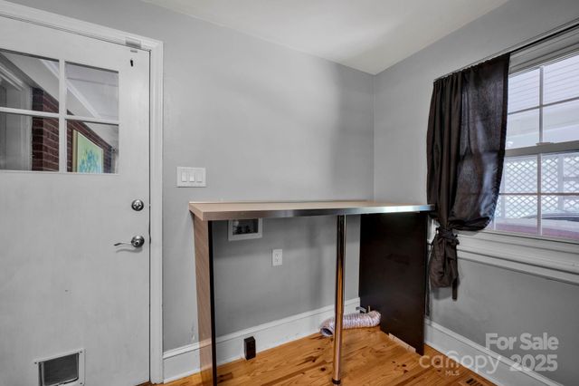 134 Birchwood Drive, Charlotte, NC 28214