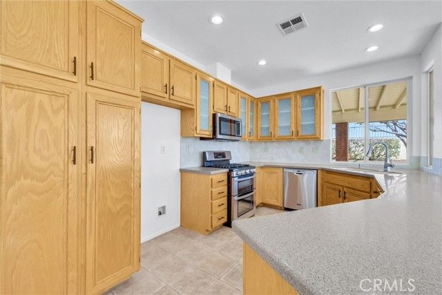 4826 Crenshaw, Banning, CA 92220