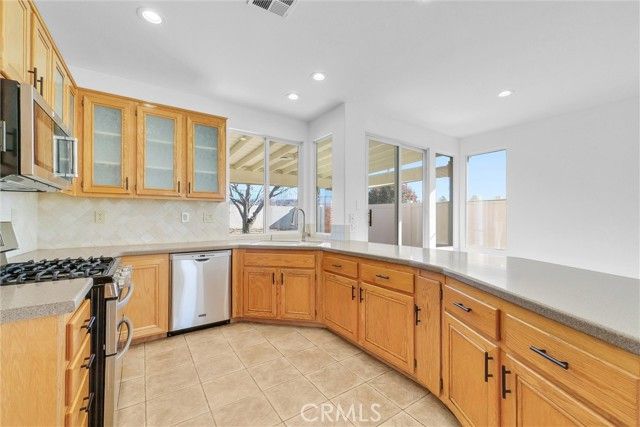 4826 Crenshaw, Banning, CA 92220