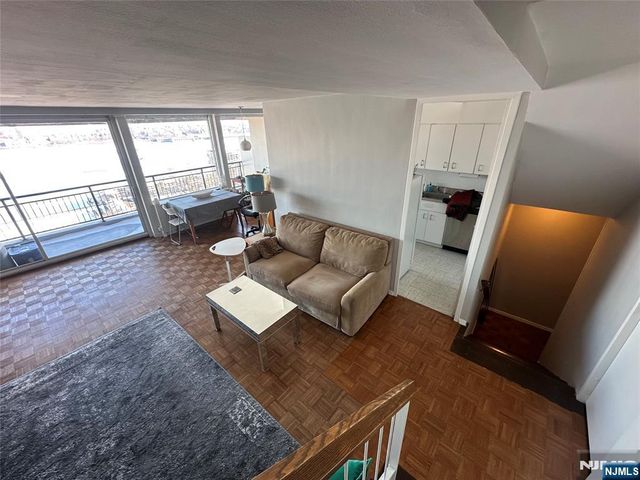 1 Horizon Road 1025, Fort Lee, NJ 07024