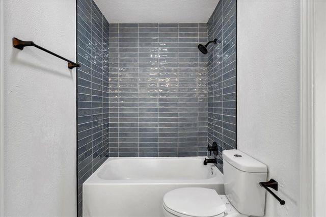 636 E Lea Terrace, Mustang, OK 73064