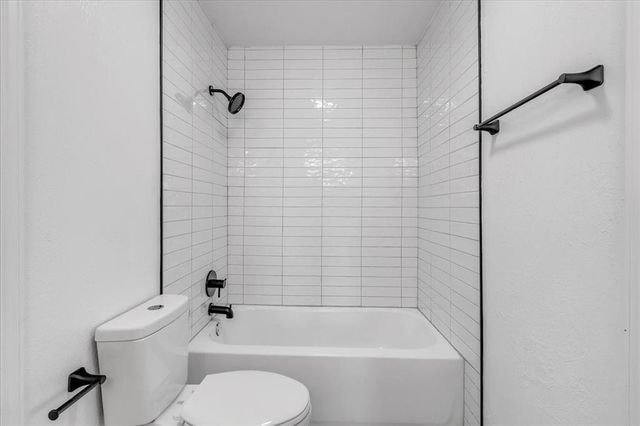 636 E Lea Terrace, Mustang, OK 73064