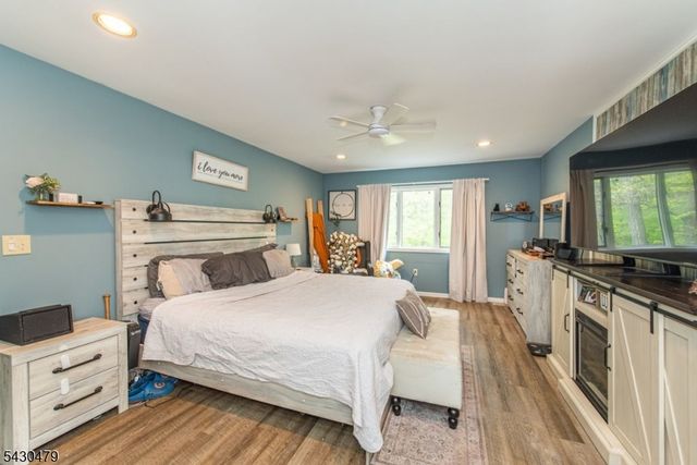 15 Christy Ln Left, Sparta Twp., NJ 07871
