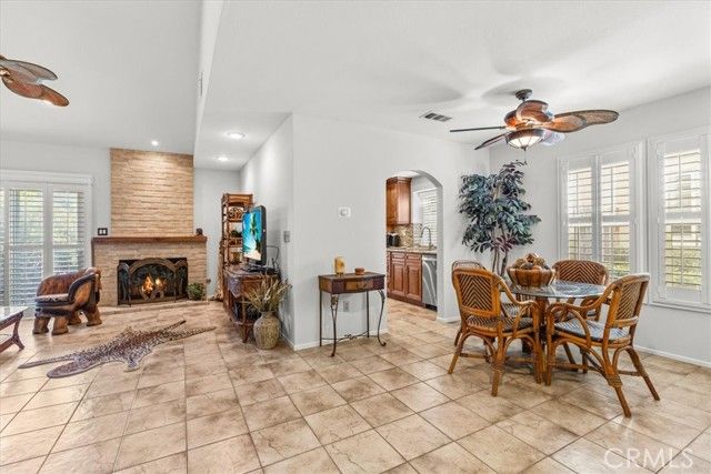2720 E Walnut Avenue 81, Orange, CA 92867