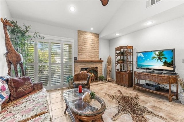 2720 E Walnut Avenue 81, Orange, CA 92867