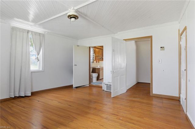 33247 Boothe RD, Ivor, VA 23866