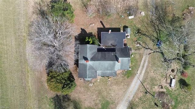 33247 Boothe RD, Ivor, VA 23866