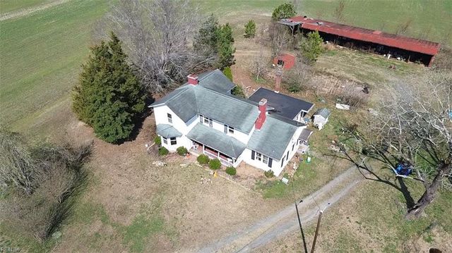 33247 Boothe RD, Ivor, VA 23866