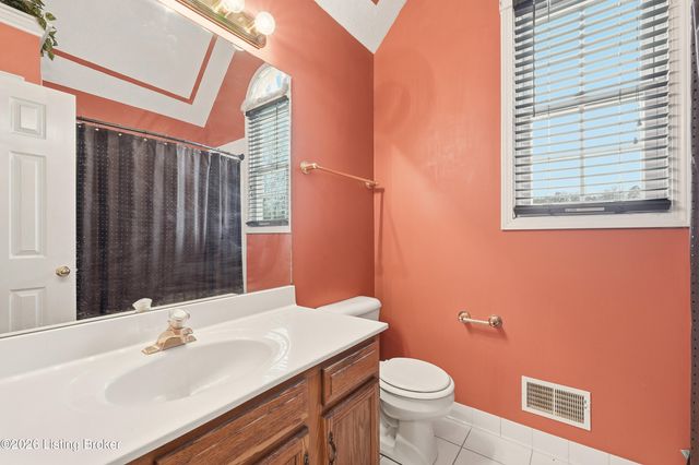 436 Babe Dr, Fairdale, KY 40118