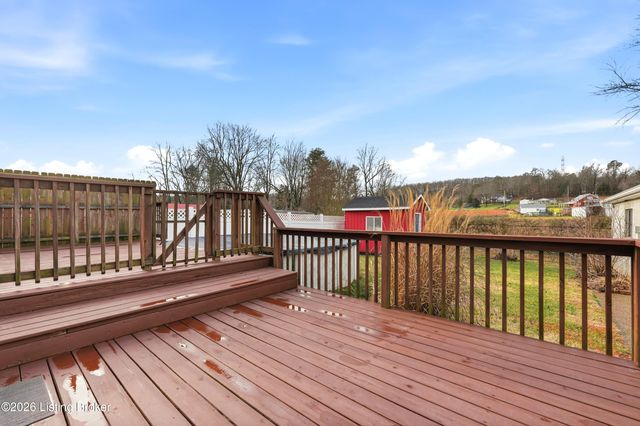 436 Babe Dr, Fairdale, KY 40118