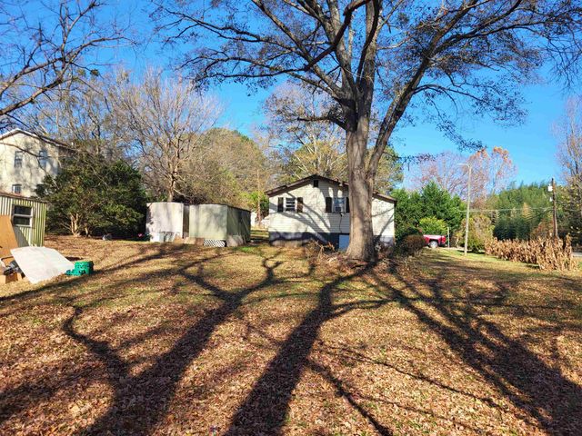 301 S Texas Avenue, Chesnee, SC 29323