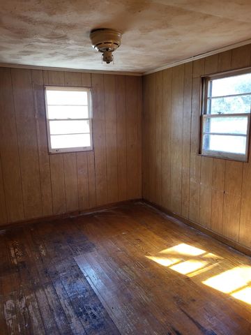 301 S Texas Avenue, Chesnee, SC 29323