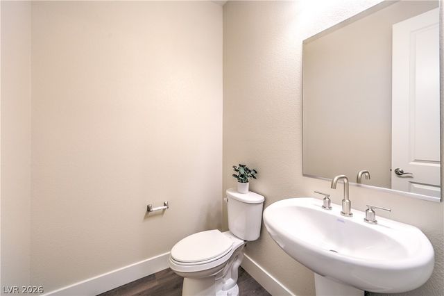 7617 Gage Falls Lane, North Las Vegas, NV 89084