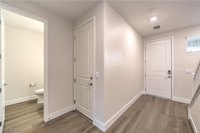 7617 Gage Falls Lane, North Las Vegas, NV 89084