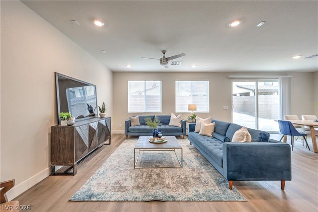 7617 Gage Falls Lane, North Las Vegas, NV 89084