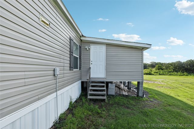 27291 370th Avenue, Mccurtain, OK 74944