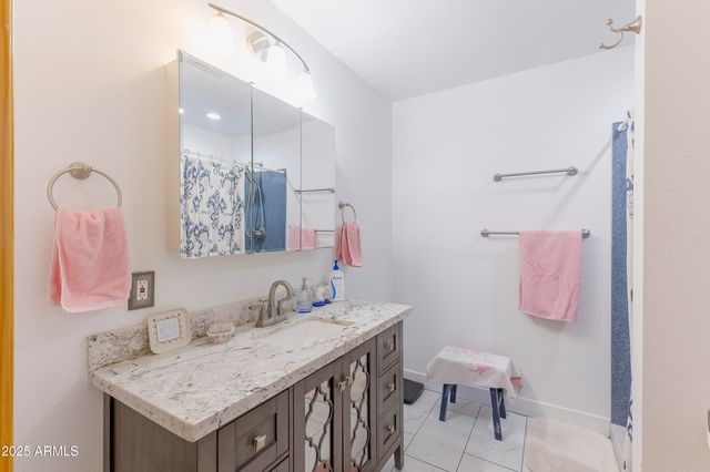 4454 E CODY Street, Apache Junction, AZ 85119