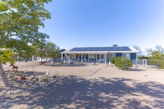 4454 E CODY Street, Apache Junction, AZ 85119